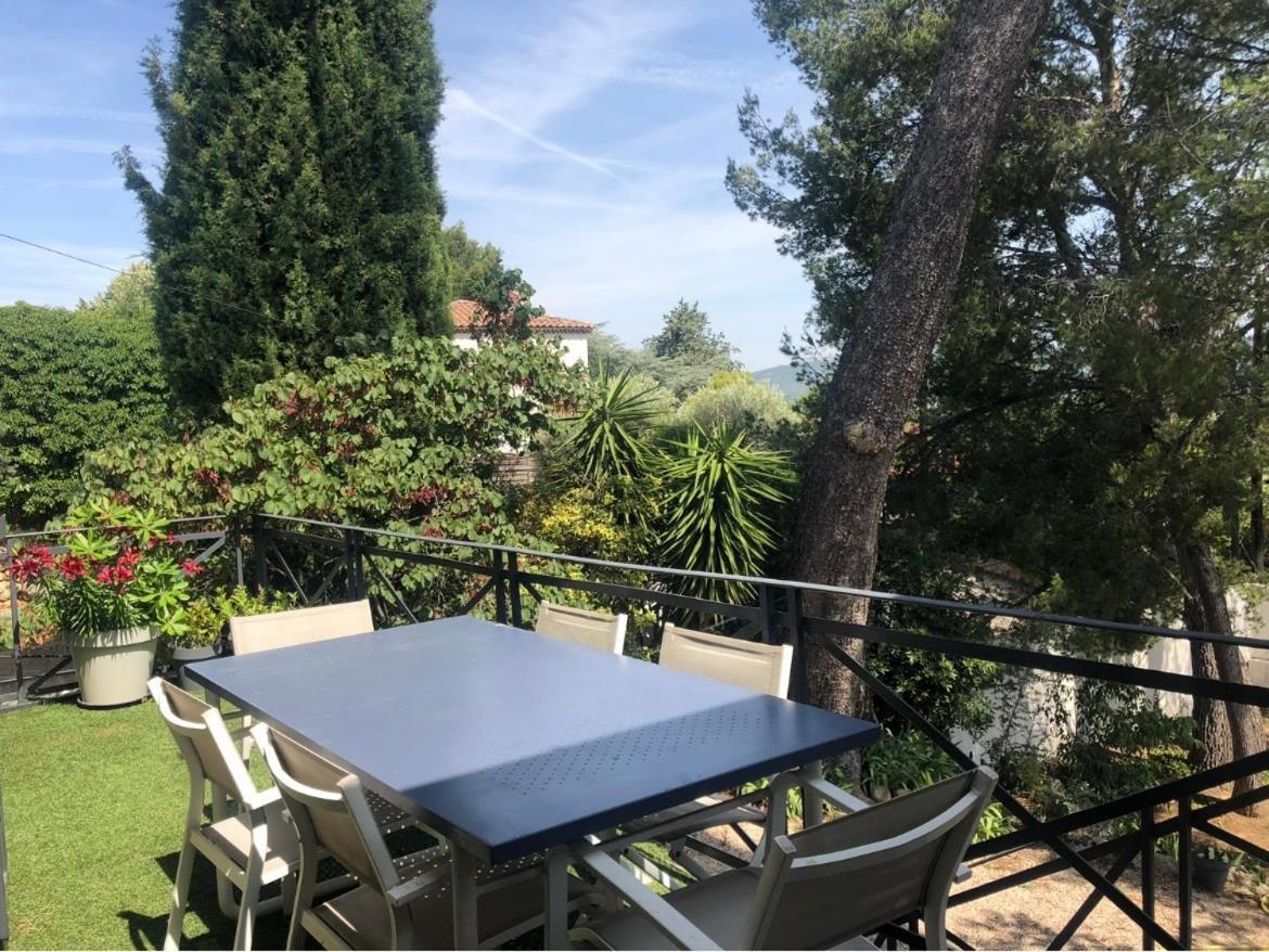 Villa Spacieuse Dans Les Pins Marseilles