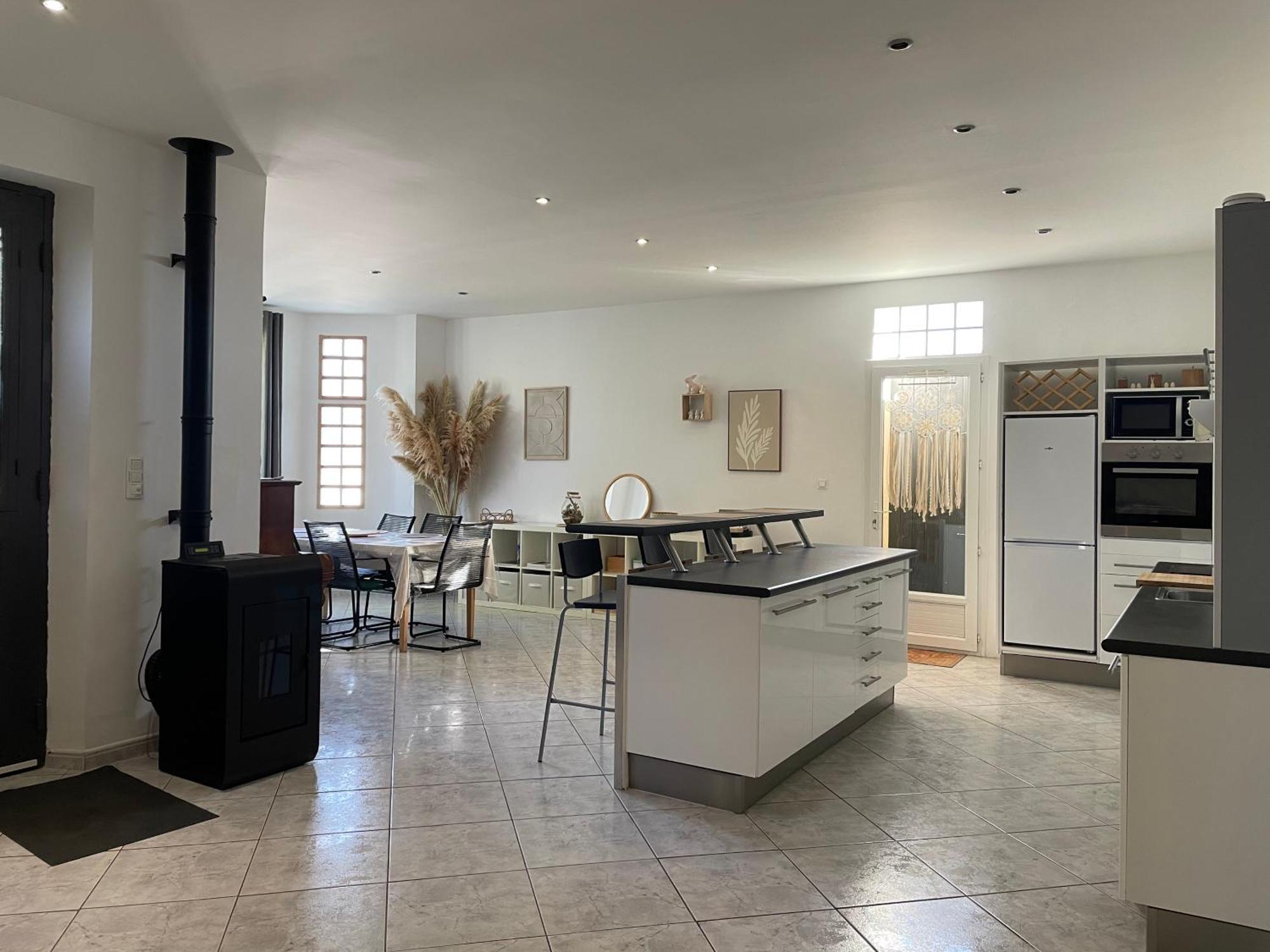 Villa Spacieuse Dans Les Pins